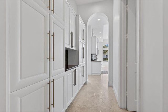 724 NE 36th Street, Boca Raton, FL 33431