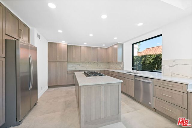 5566 Spring Hill Court, Westlake Village, CA 91362