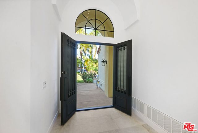 5566 Spring Hill Court, Westlake Village, CA 91362