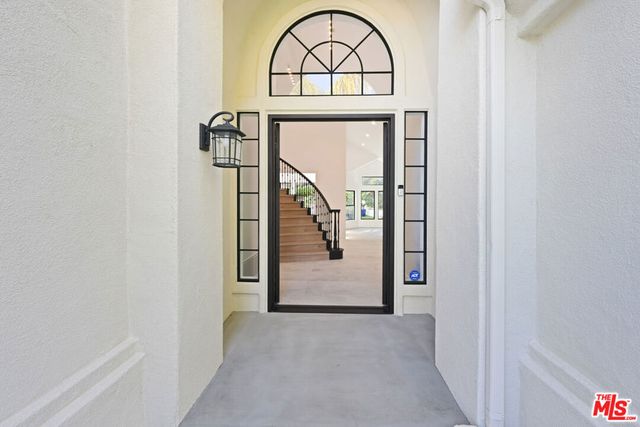 5566 Spring Hill Court, Westlake Village, CA 91362