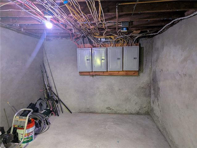 47 Alverson Avenue, Providence, RI 02909