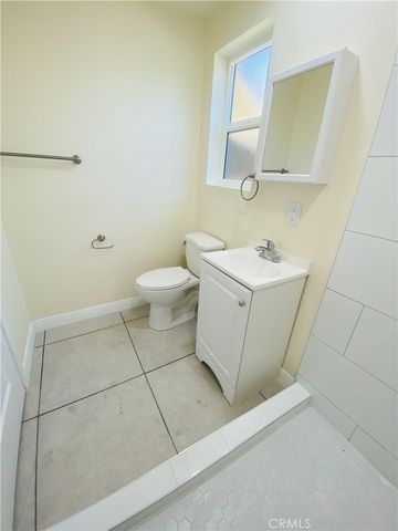 2558 W Lullaby Lane STUDIO, Anaheim, CA 92804