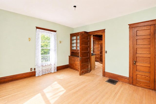 925 Portland Avenue, Beloit, WI 53511