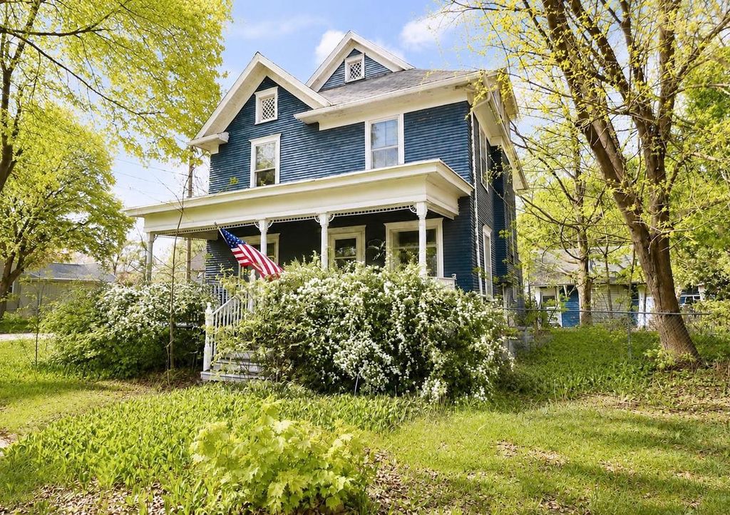 925 Portland Avenue, Beloit, WI 53511