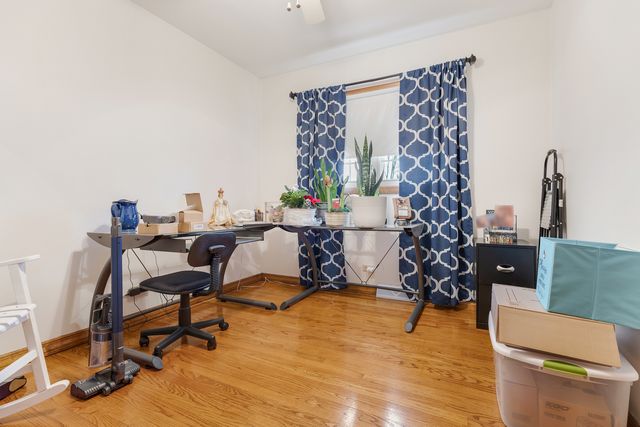 132 E Gladys Avenue, Elmhurst, IL 60126