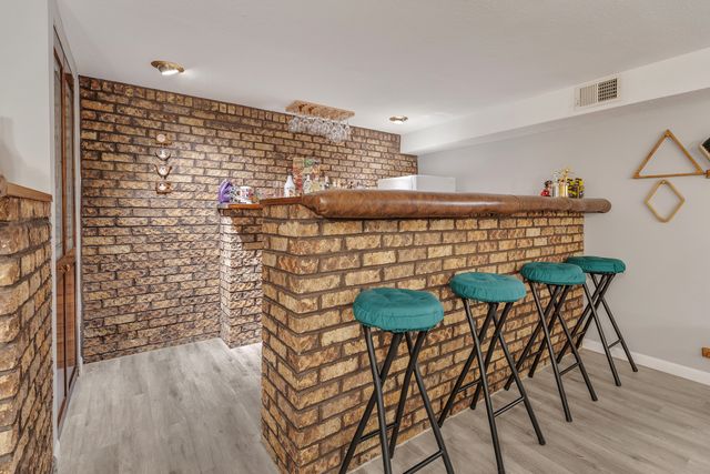 132 E Gladys Avenue, Elmhurst, IL 60126