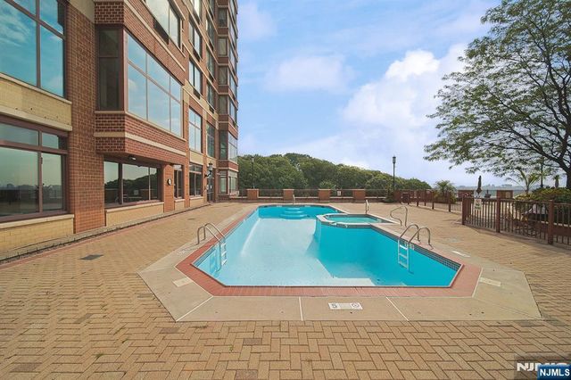 100 Old Palisade Road 2310, Fort Lee, NJ 07024