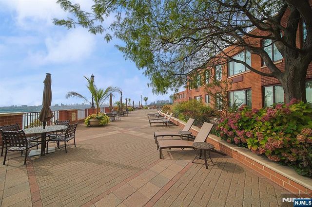 100 Old Palisade Road 2310, Fort Lee, NJ 07024