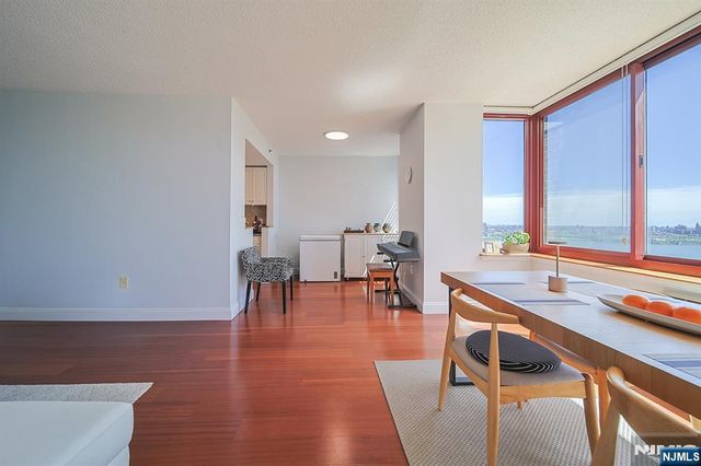 100 Old Palisade Road 2310, Fort Lee, NJ 07024