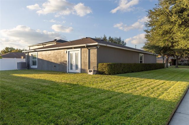 30930 TEMPLE STAND AVENUE, Wesley Chapel, FL 33543