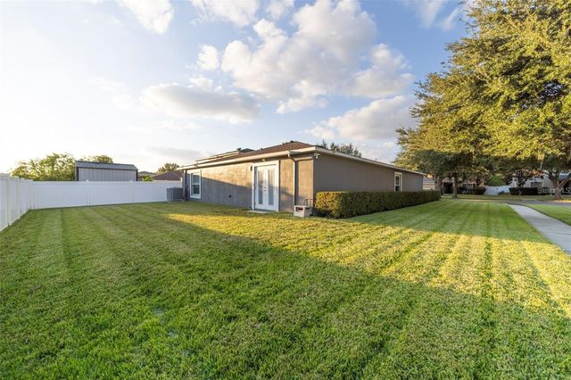 30930 TEMPLE STAND AVENUE, Wesley Chapel, FL 33543