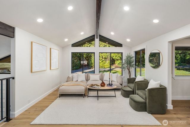 18011 NE 196th Street, Woodinville, WA 98077