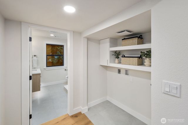 18011 NE 196th Street, Woodinville, WA 98077