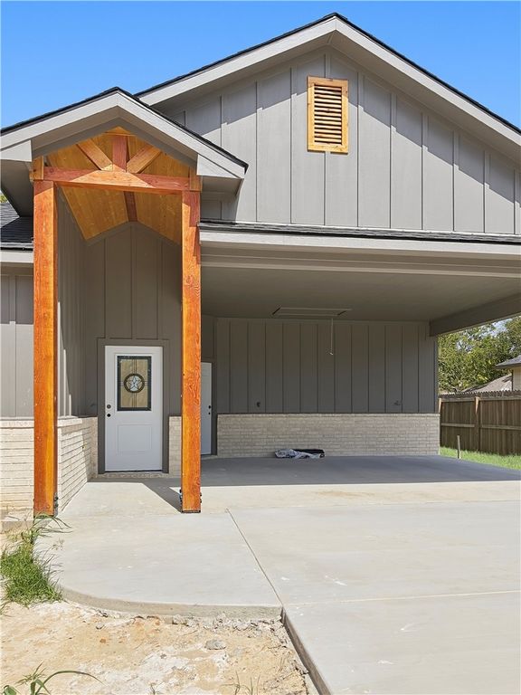 1302 Commerce Street, Hearne, TX 77859 — photo 2