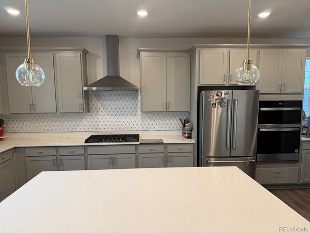 1212 Loraine Cir S, Lafayette, CO 80026