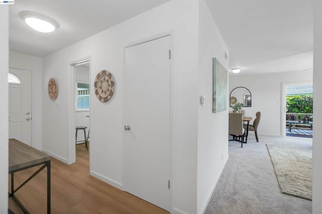 30683 Vanderbilt St, Hayward, CA 94544