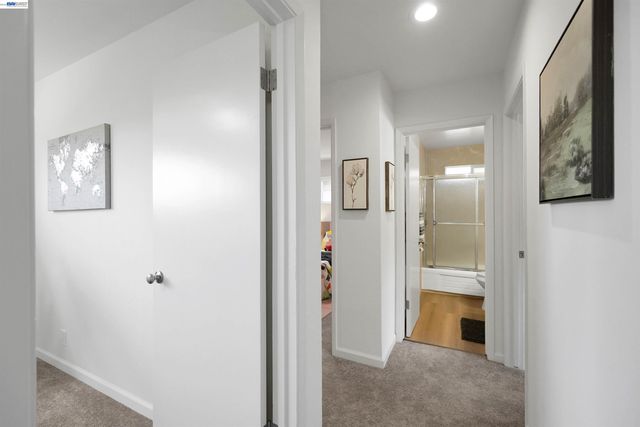 30683 Vanderbilt St, Hayward, CA 94544