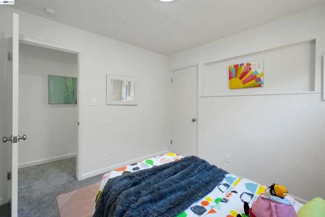 30683 Vanderbilt St, Hayward, CA 94544