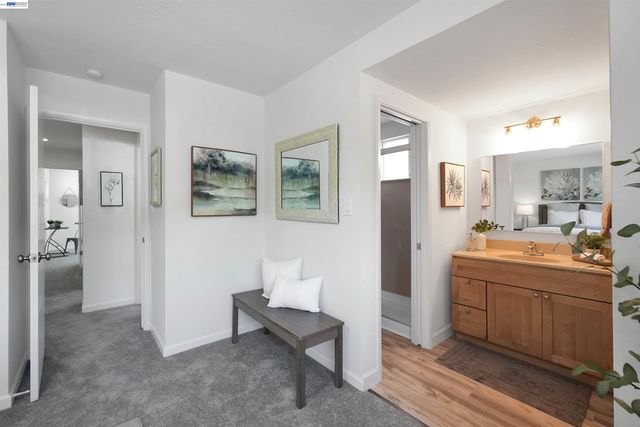 30683 Vanderbilt St, Hayward, CA 94544