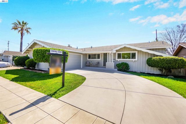 30683 Vanderbilt St, Hayward, CA 94544