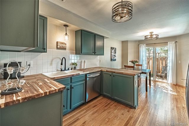 850 S Overland Trail 2, Fort Collins, CO 80521