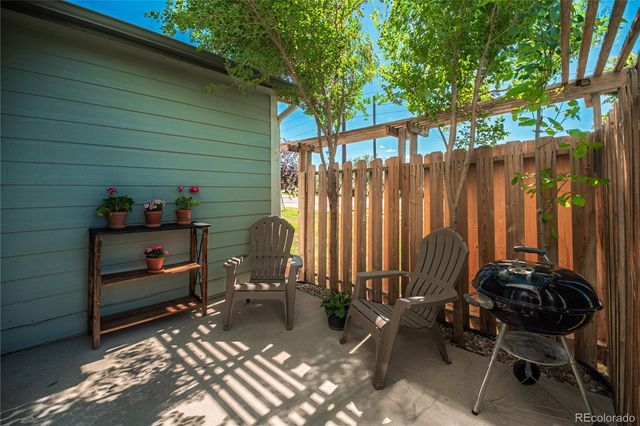 850 S Overland Trail 2, Fort Collins, CO 80521