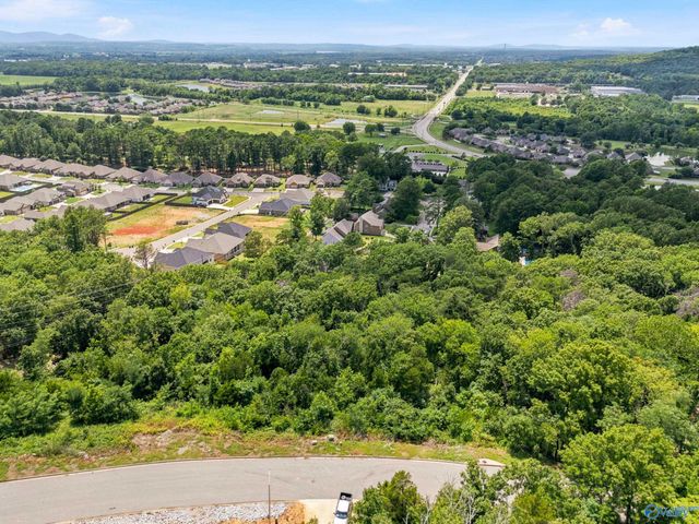 16012 Greentree Trail SE, Huntsville, AL 35803