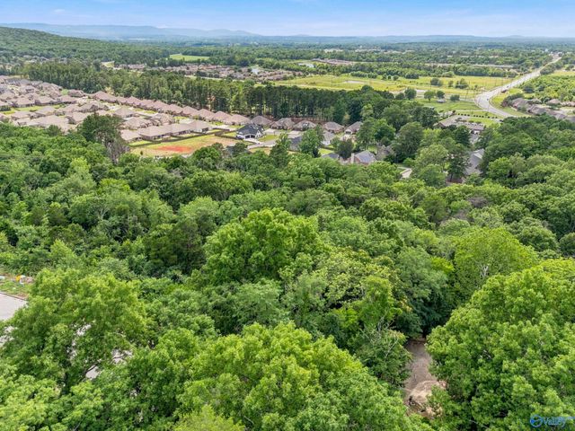16012 Greentree Trail SE, Huntsville, AL 35803