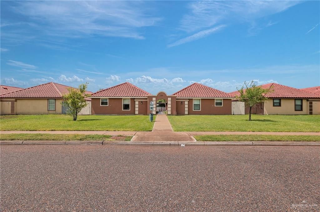 303 S Ridge Lane, San Juan, TX 78589