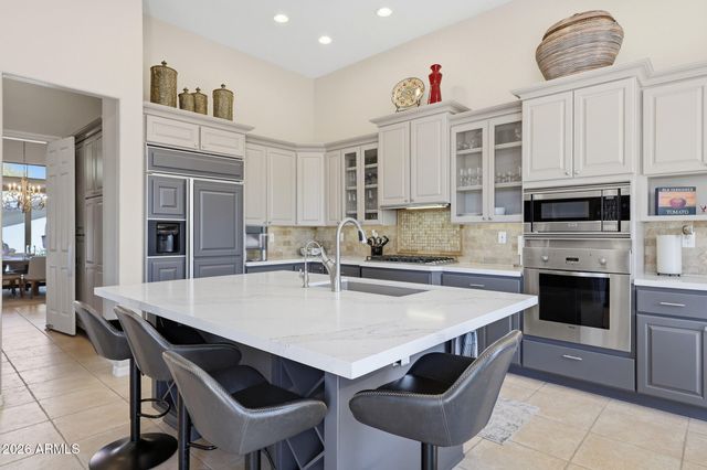 2223 W HAZELHURST Court, Anthem, AZ 85086