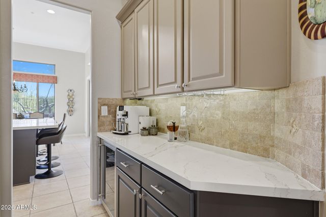 2223 W HAZELHURST Court, Anthem, AZ 85086