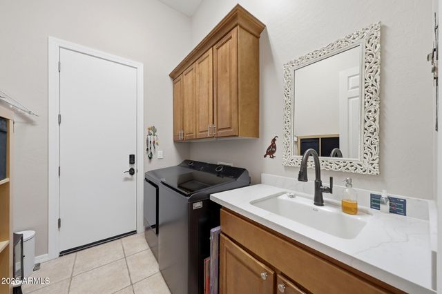 2223 W HAZELHURST Court, Anthem, AZ 85086