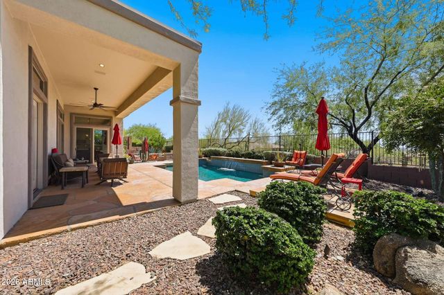 2223 W HAZELHURST Court, Anthem, AZ 85086