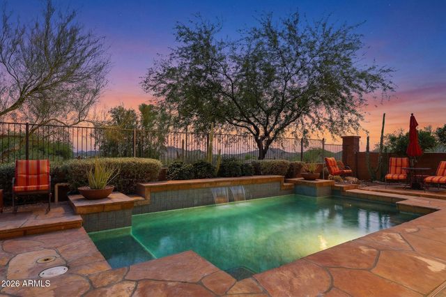 2223 W HAZELHURST Court, Anthem, AZ 85086