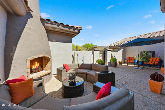 2223 W HAZELHURST Court, Anthem, AZ 85086