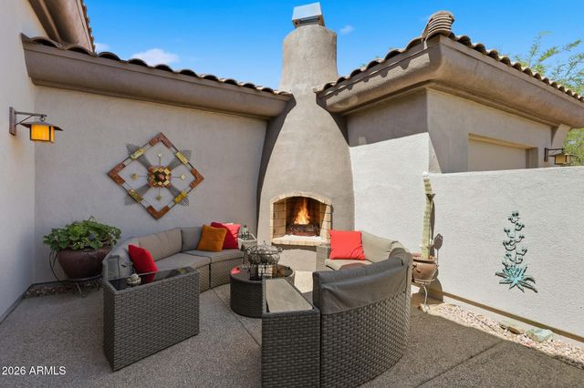 2223 W HAZELHURST Court, Anthem, AZ 85086