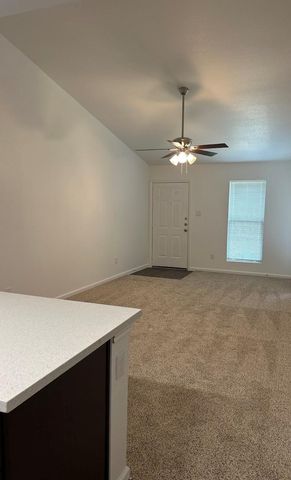 12735 Whittington Drive 05-075, Houston, TX 77077