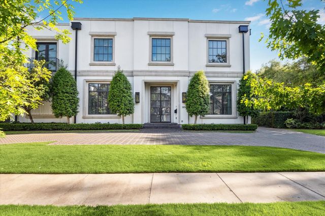 3851 Chevy Chase Drive, Houston, TX 77019