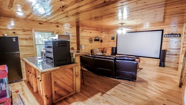 4723 Riversong Ridge Way, Sevierville, TN 37876