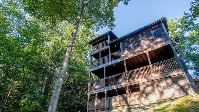 4723 Riversong Ridge Way, Sevierville, TN 37876