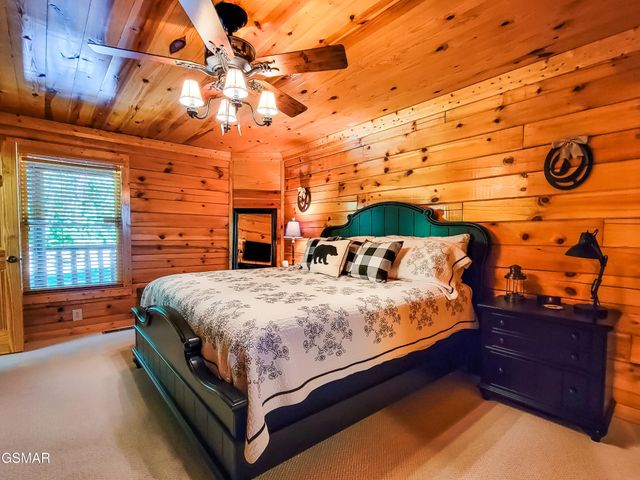 4723 Riversong Ridge Way, Sevierville, TN 37876