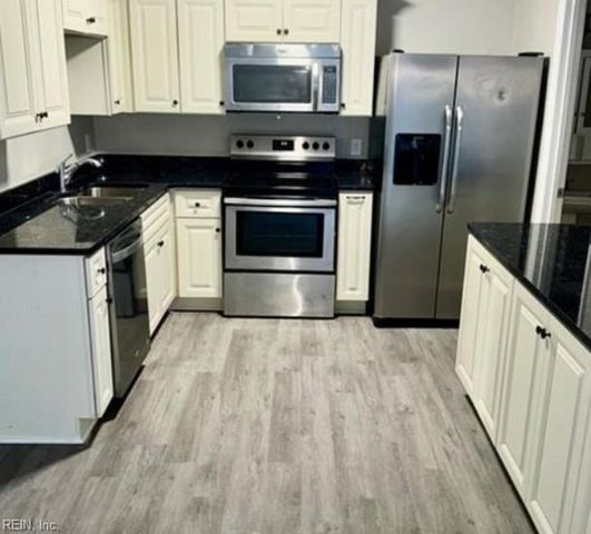 448 Hill Meadow DR, Virginia Beach, VA 23454