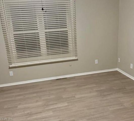 448 Hill Meadow DR, Virginia Beach, VA 23454