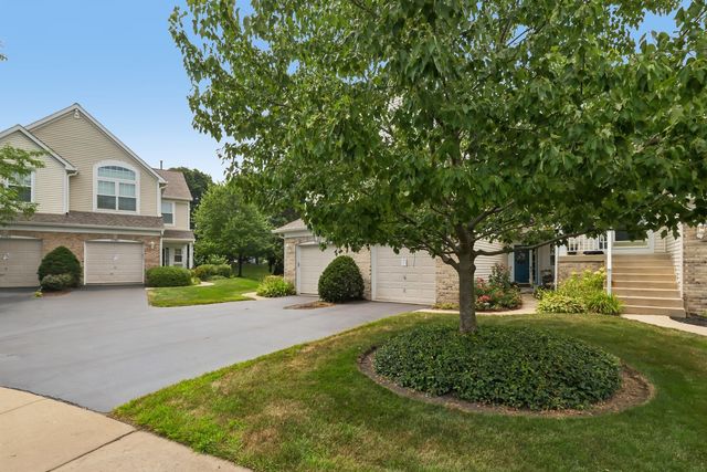 2986 Waters Edge Circle, Aurora, IL 60504