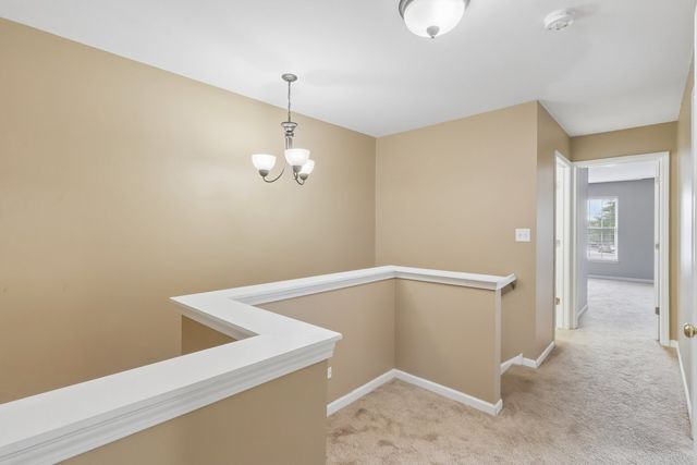 2986 Waters Edge Circle, Aurora, IL 60504