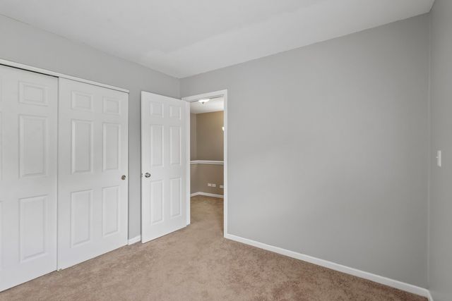 2986 Waters Edge Circle, Aurora, IL 60504