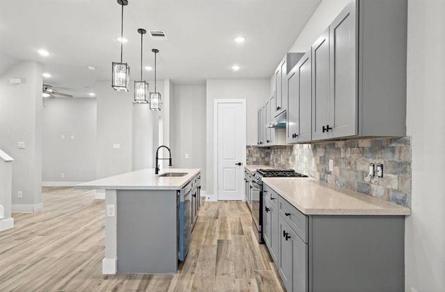 232 W 28th Street A, Houston, TX 77008