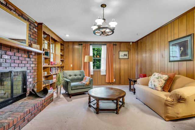 1204 Madison Creek Rd, Goodlettsville, TN 37072