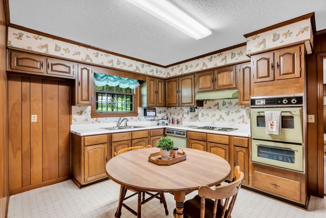 1204 Madison Creek Rd, Goodlettsville, TN 37072