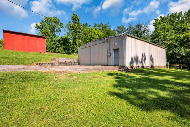 1204 Madison Creek Rd, Goodlettsville, TN 37072